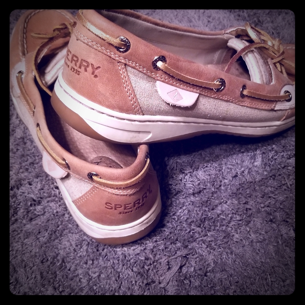 Womens shoes